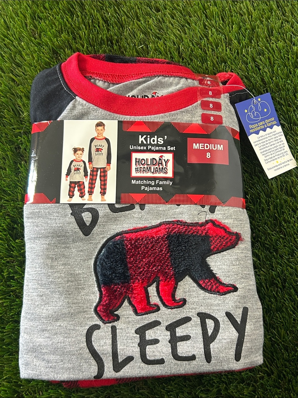 Holiday Team Jams Kids' Gray & Red Bear Long Sleeve Pajama Top - Medium (8)
